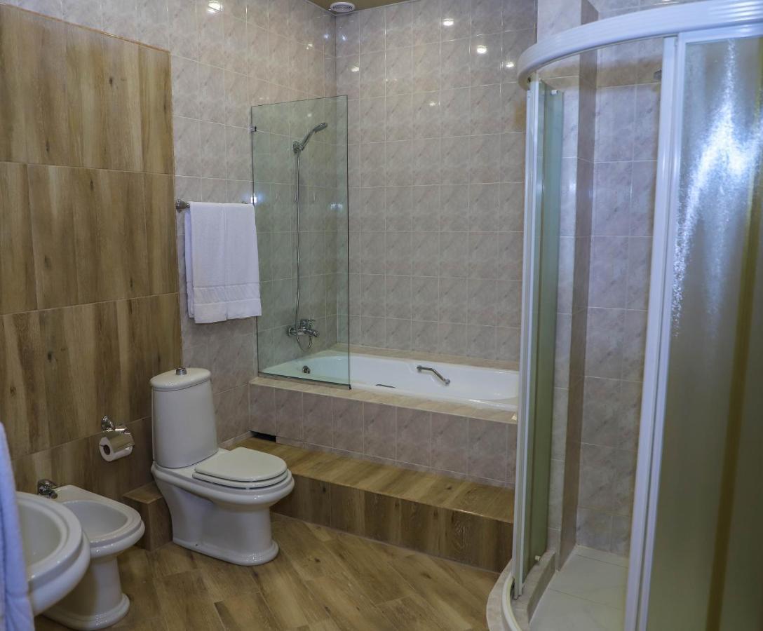 Araks Hotel Complex Gümrü Dış mekan fotoğraf